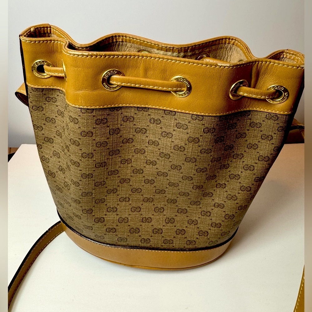 Gucci Monogram Bucket Bag Crossbody GG Bamboo Authentic RARE Vintage 1980s - Picture 3 of 16